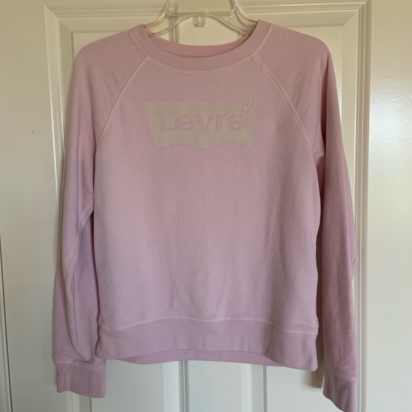 levis pink sweater